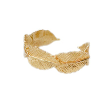 Hazel Cuff