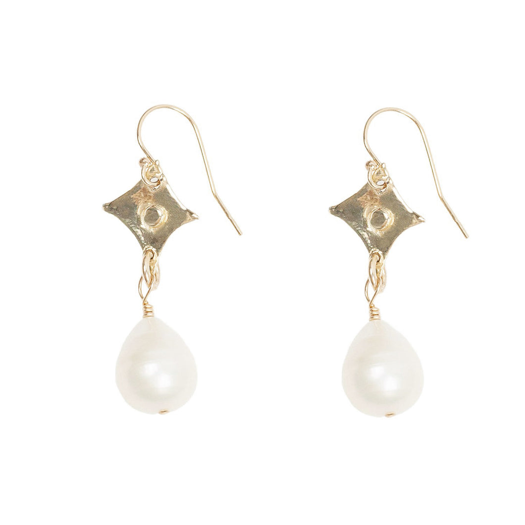 Celeste Pearl Earrings